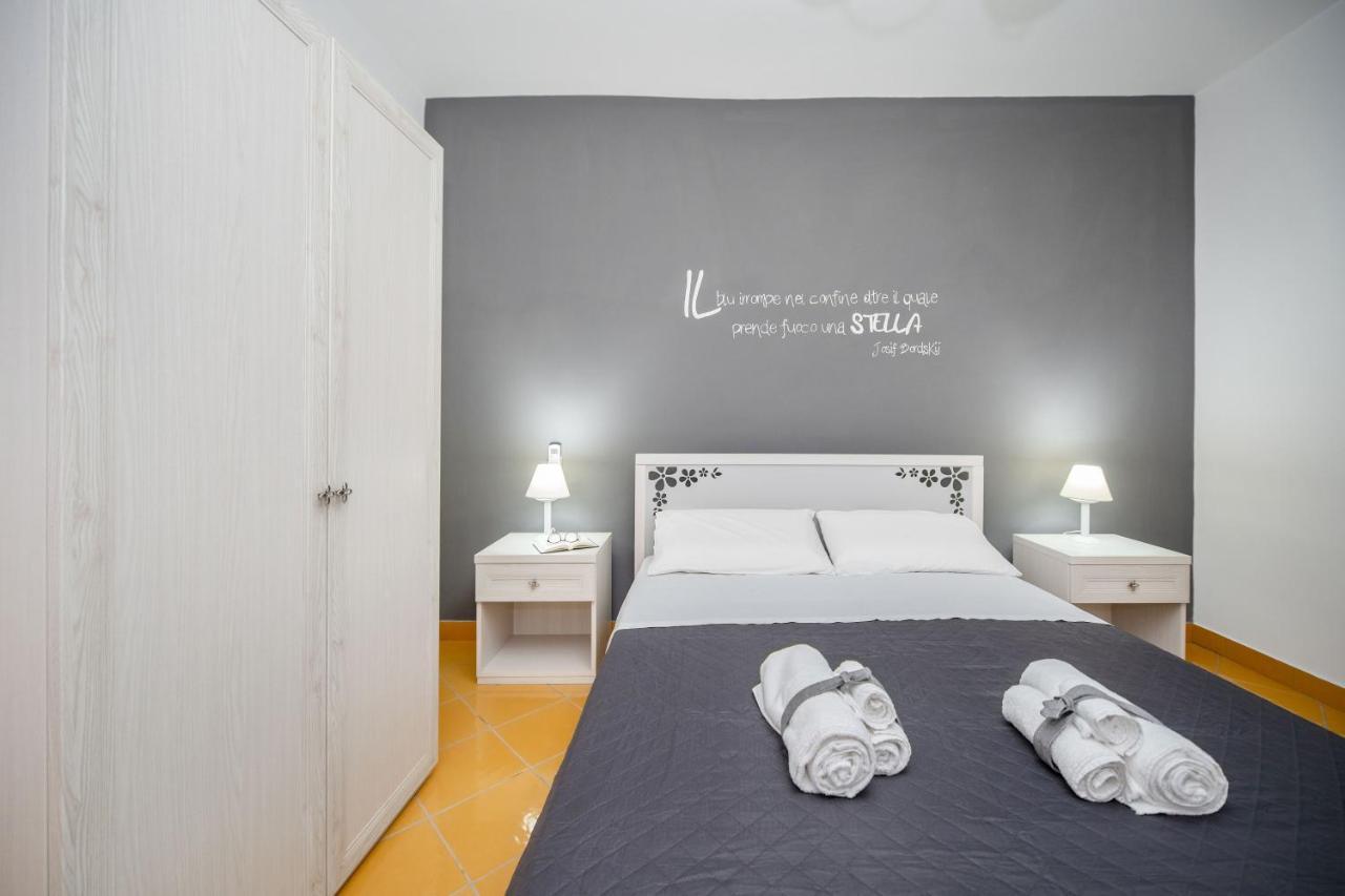 La Casa Del Pozzo Vecchio Bed & Breakfast Procida Exterior photo