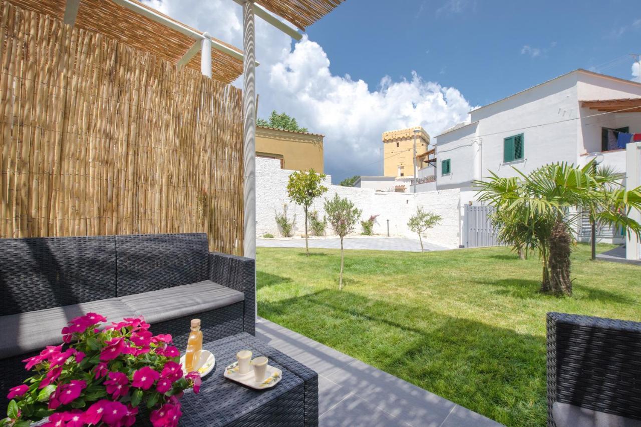 La Casa Del Pozzo Vecchio Bed & Breakfast Procida Exterior photo